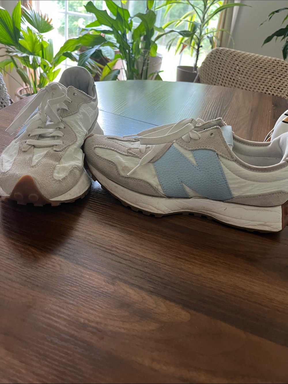 Women’s New Balance Sneakers 10.5 W